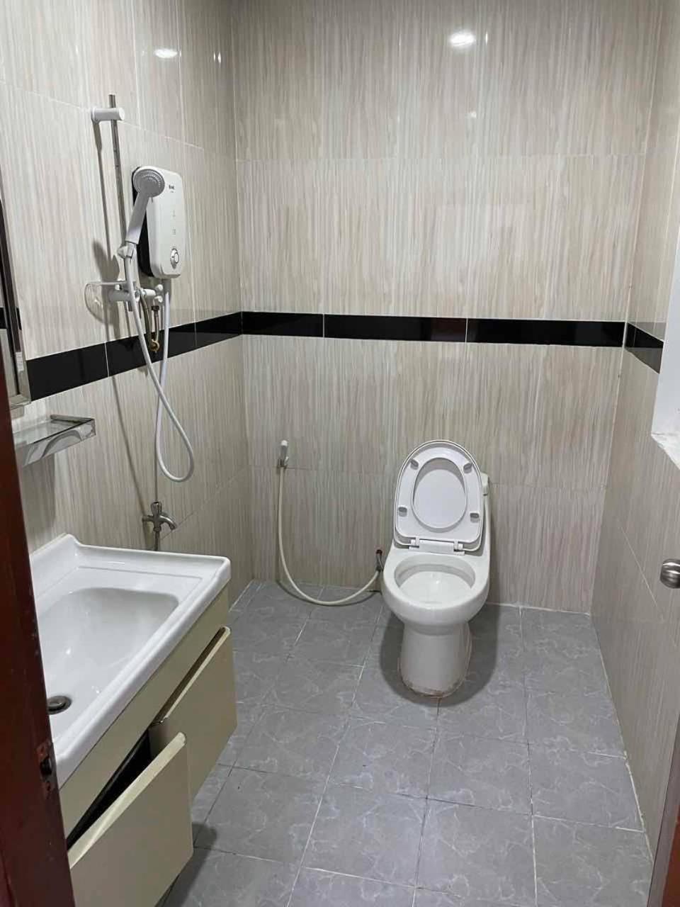 Angel Building Hotell Sihanoukville Eksteriør bilde